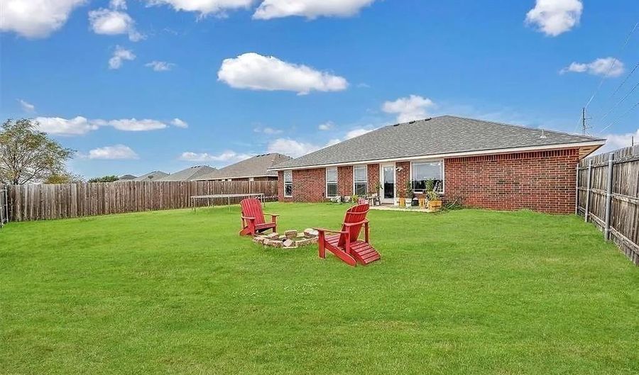 1500 Sommerset Pl, Altus, OK 73521 - 4 Beds, 2 Bath