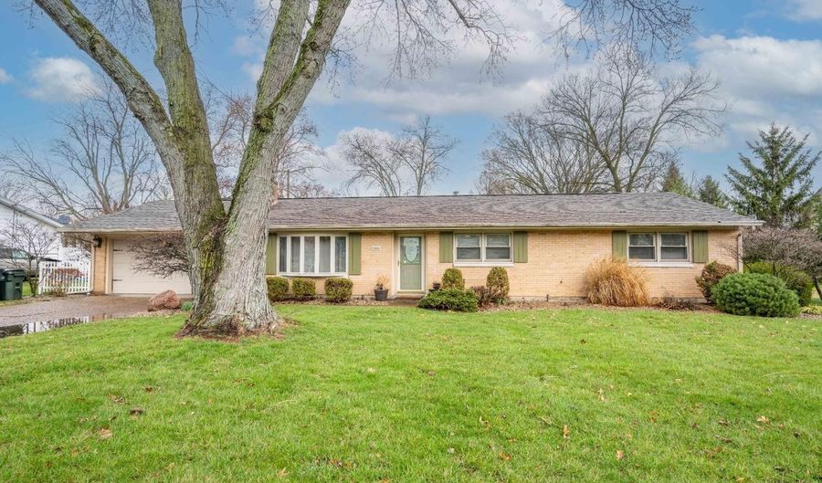5001 Manchester Rd, Middletown, OH 45042 - 3 Beds, 2 Bath