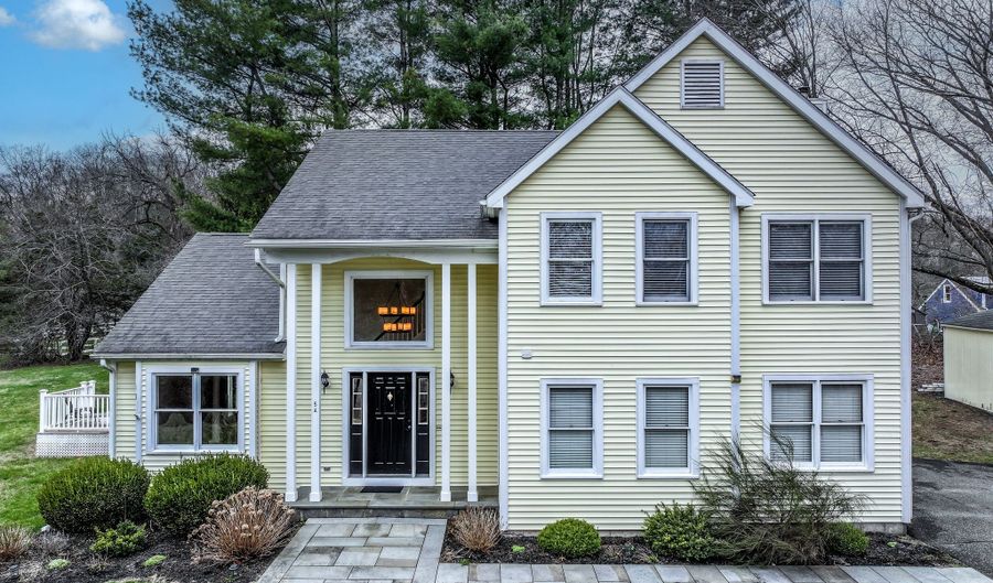 5 A Big Buck Ln, Brookfield, CT 06804 - 3 Beds, 3 Bath