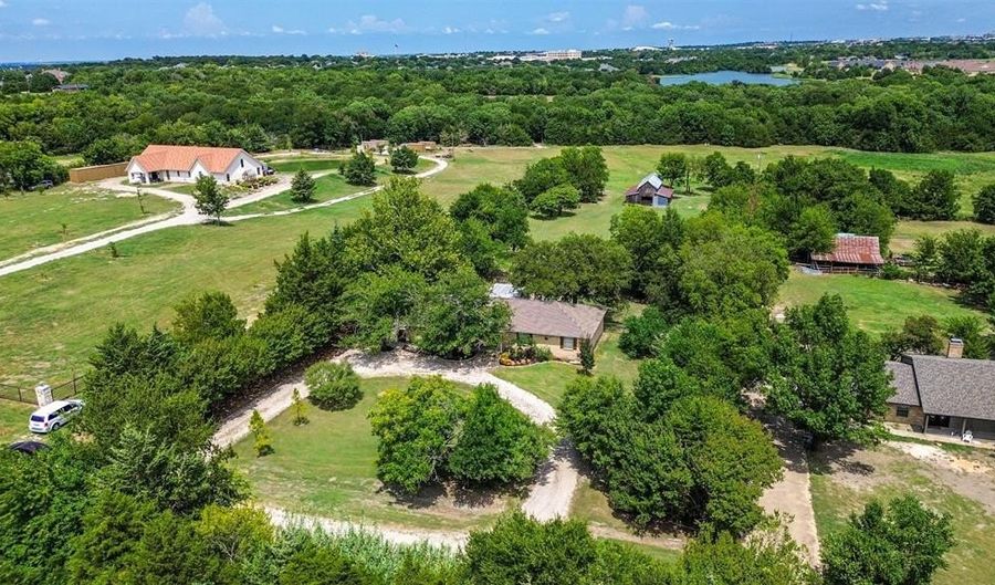 523 Kyser Spring Rd, Heath, TX 75032 - 3 Beds, 2 Bath