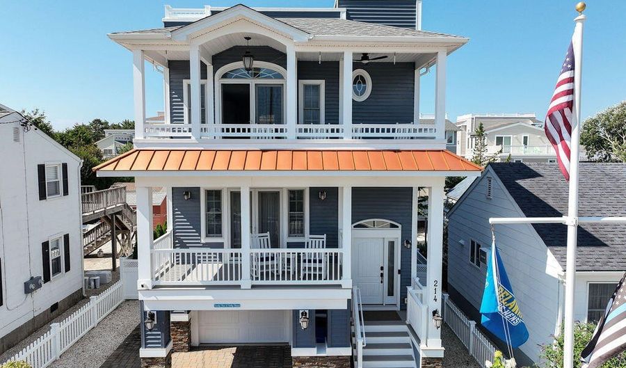214 Iroquois Ave, Beach Haven, NJ 08008 - 4 Beds, 3 Bath