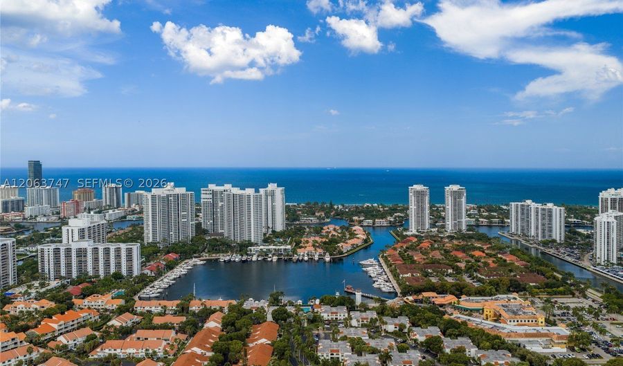3571 Magellan Cir 343-4, Aventura, FL 33180 - 3 Beds, 2 Bath
