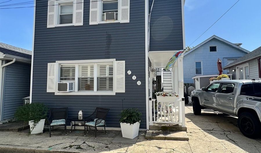 715 Wisteria Rd 2, Atlantic City, NJ 08401 - 2 Beds, 1 Bath