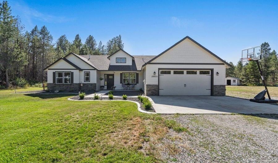 29475 N MILLER Rd, Athol, ID 83801 - 4 Beds, 3 Bath