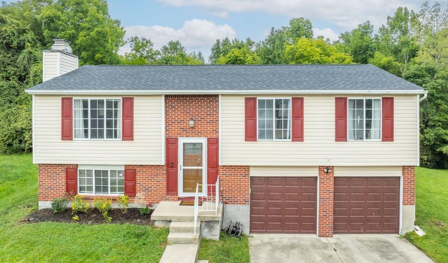 5365 Orchardcreek Ct, Cincinnati, OH 45239 - 3 Beds, 3 Bath