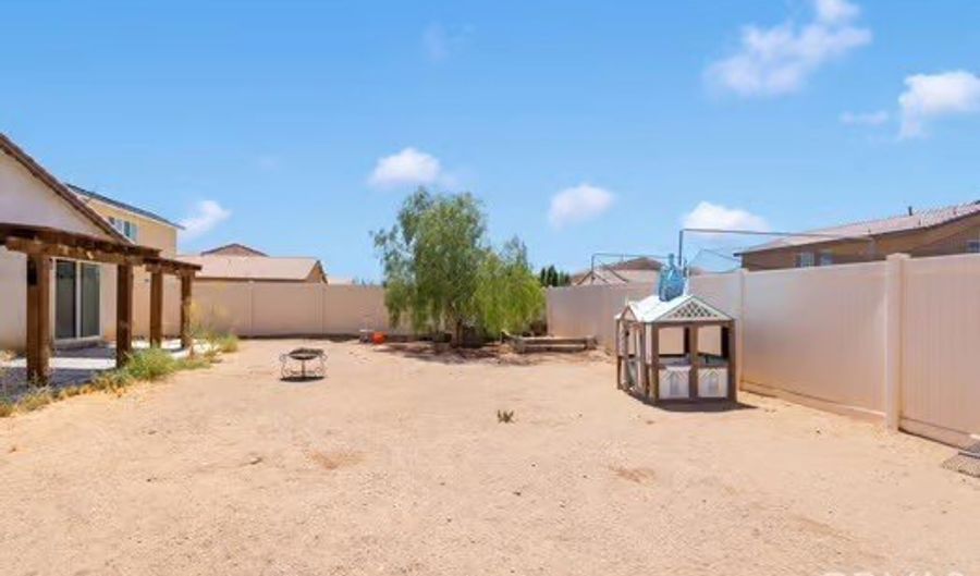15784 Horizon Way, Adelanto, CA 92301 - 3 Beds, 2 Bath