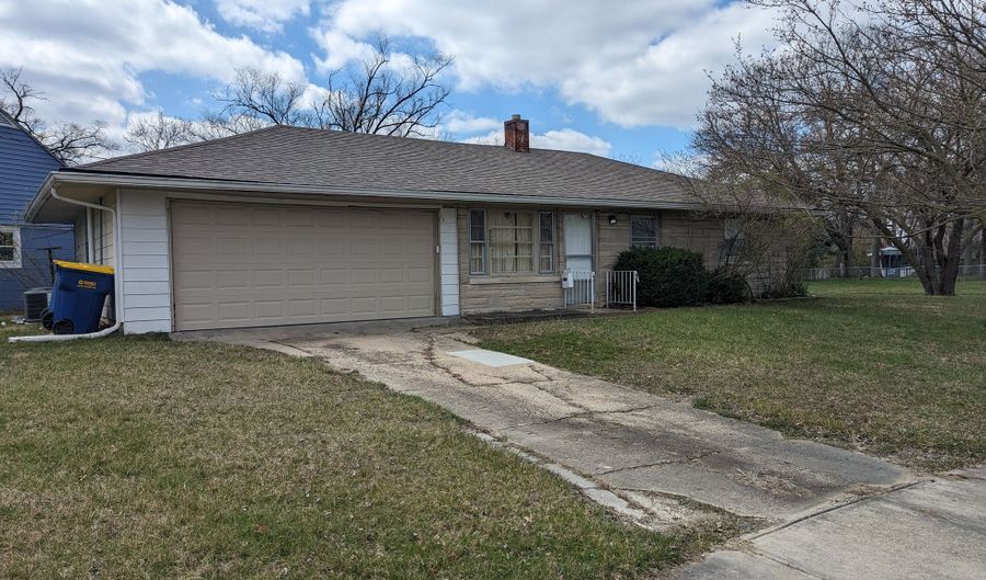 8055 E 50th St, Indianapolis, IN 46226 - 3 Beds, 1 Bath