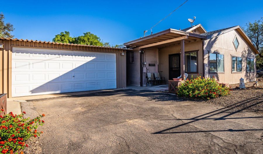 18870 E Mechling Dr, Black Canyon City, AZ 85324 - 2 Beds, 2 Bath