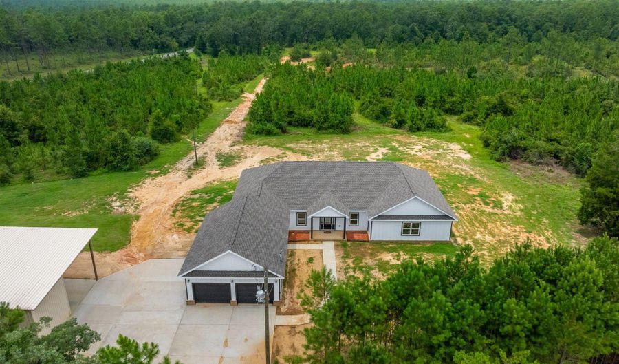 6580 Beaver Creek Rd. Rd, Baker, FL 32531 - 4 Beds, 3 Bath