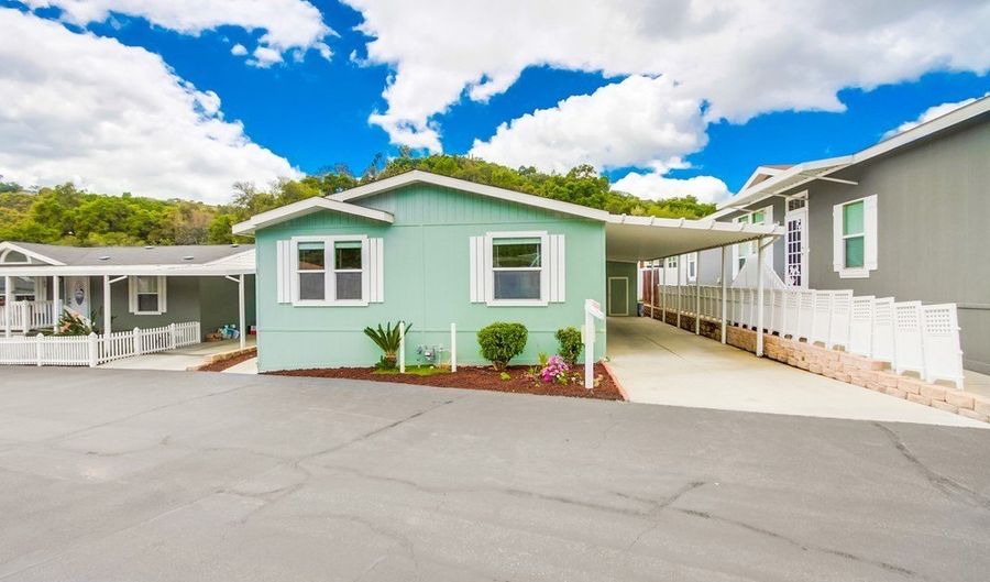3909 Reche Rd 185, Fallbrook, CA 92028 - 3 Beds, 2 Bath
