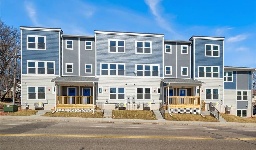 2604 Golden Valley Rd, Minneapolis, MN 55411 - 4 Beds, 3 Bath