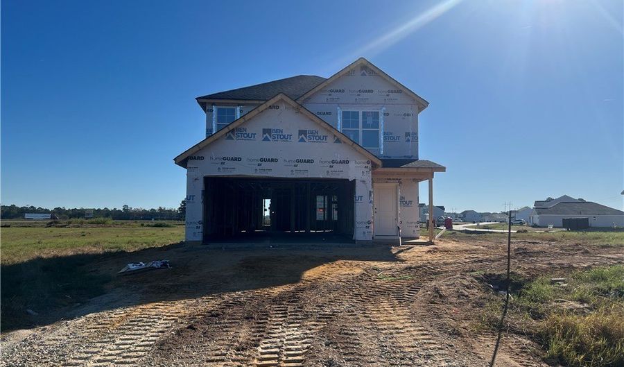 18 Coachman Ln, Autryville, NC 28318 - 3 Beds, 3 Bath