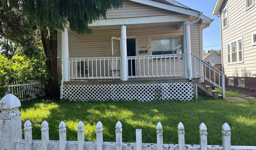 145 E Morrill Ave, Columbus, OH 43207 - 3 Beds, 2 Bath