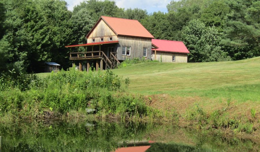 903 Witchcat Rd, Bakersfield, VT 05441 - 1 Beds, 1 Bath