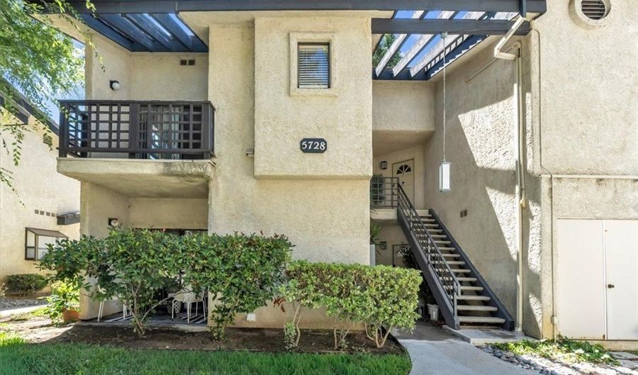 5728 Skyview Way G, Agoura Hills, CA 91301 - 1 Beds, 1 Bath