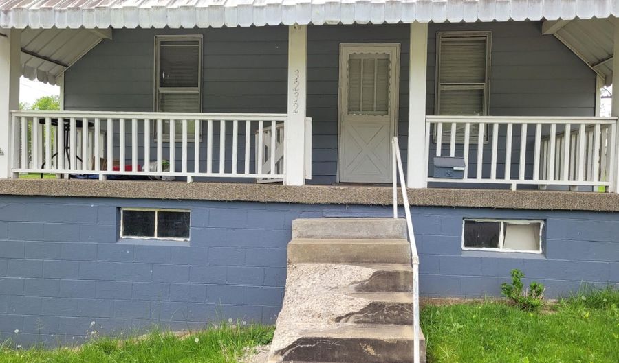 3232 Pinehaven Dr, Ashland, KY 41101 - 2 Beds, 1 Bath