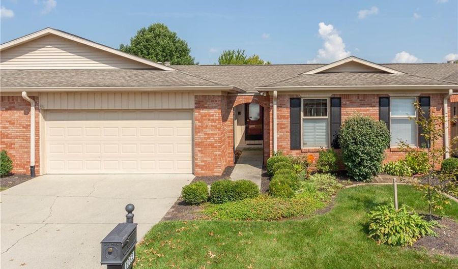 1062 Winterthur, Indianapolis, IN 46260 - 2 Beds, 3 Bath