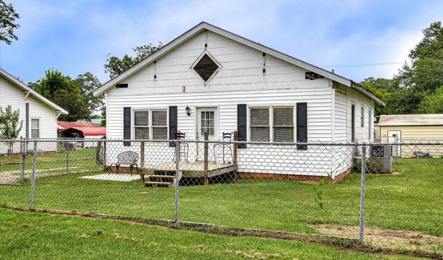 3081 Townsend St, Beech Island, SC 29842 - 2 Beds, 1 Bath