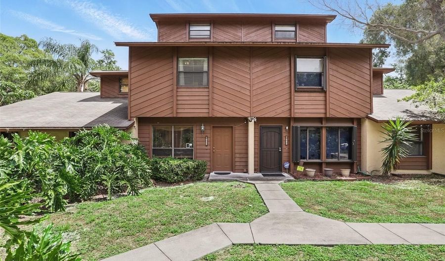 1005 LOVE Ln 25, Apopka, FL 32703 - 2 Beds, 3 Bath