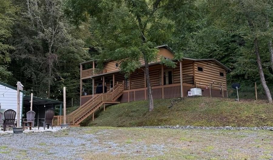 4404 Pisgah Rd, Andrews, NC 28901 - 4 Beds, 3 Bath