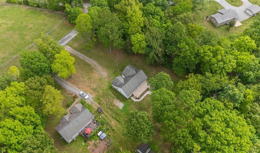 121 Antioch Greenbriar Rd, Alvaton, KY 42122 - 3 Beds, 2 Bath