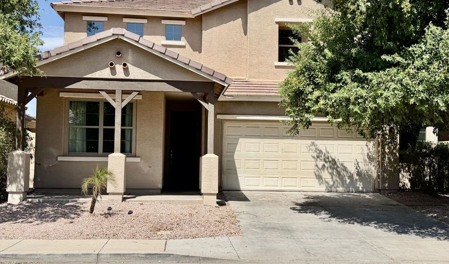 3340 S SUNLAND Dr, Chandler, AZ 85248 - 3 Beds, 3 Bath