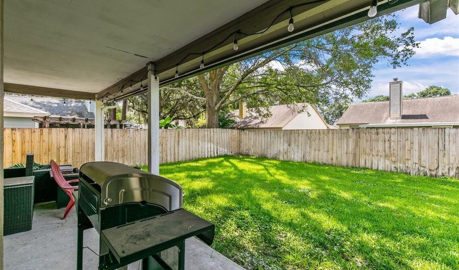 1322 AMERICAN ELM Dr, Altamonte Springs, FL 32714 - 3 Beds, 2 Bath