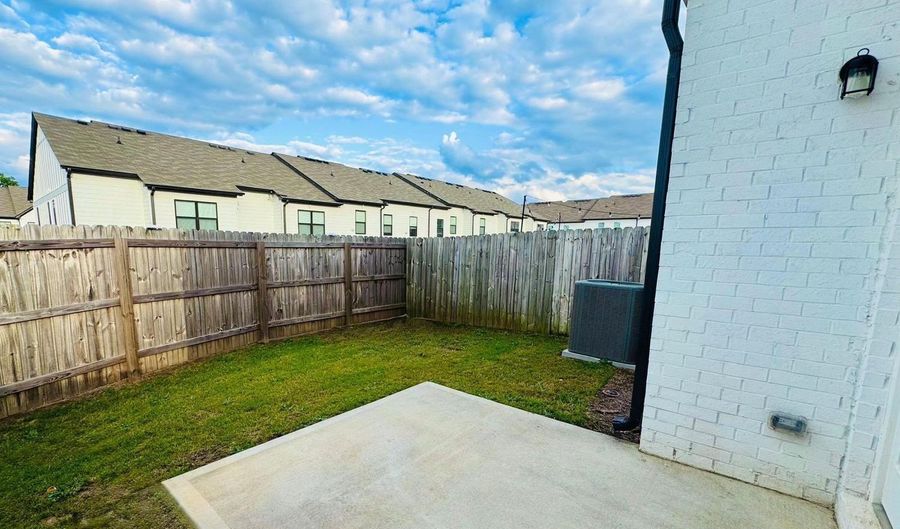 124 Auburn Run Ln, Auburn, GA 30011 - 3 Beds, 3 Bath