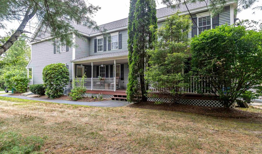33 Merrimack Rd C, Amherst, NH 03031 - 2 Beds, 2 Bath