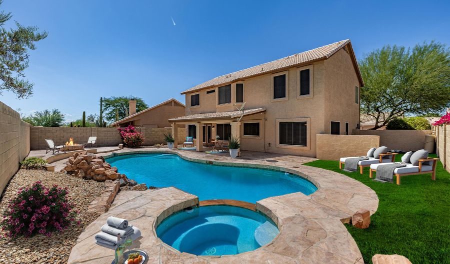 30651 N 44TH St, Cave Creek, AZ 85331 - 5 Beds, 4 Bath