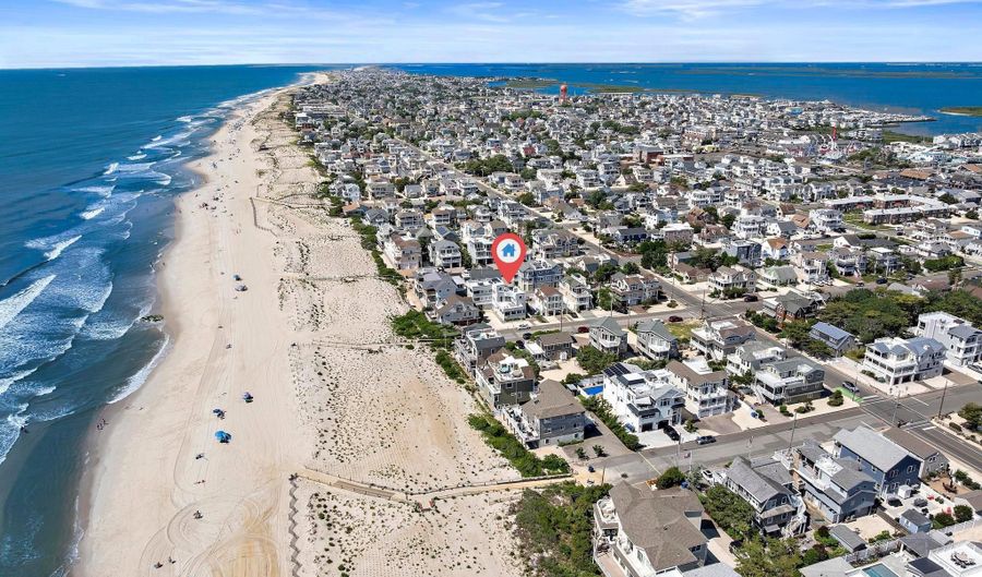 10 11TH St, Beach Haven, NJ 08008 - 5 Beds, 5 Bath