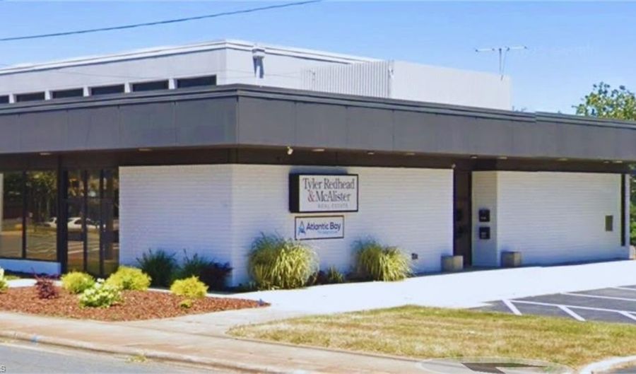 272 Fayetteville St, Asheboro, NC 27203 - 0 Beds, 0 Bath