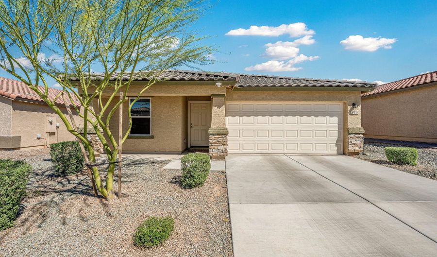 373 S REDWOOD Loop, Benson, AZ 85602 - 3 Beds, 2 Bath
