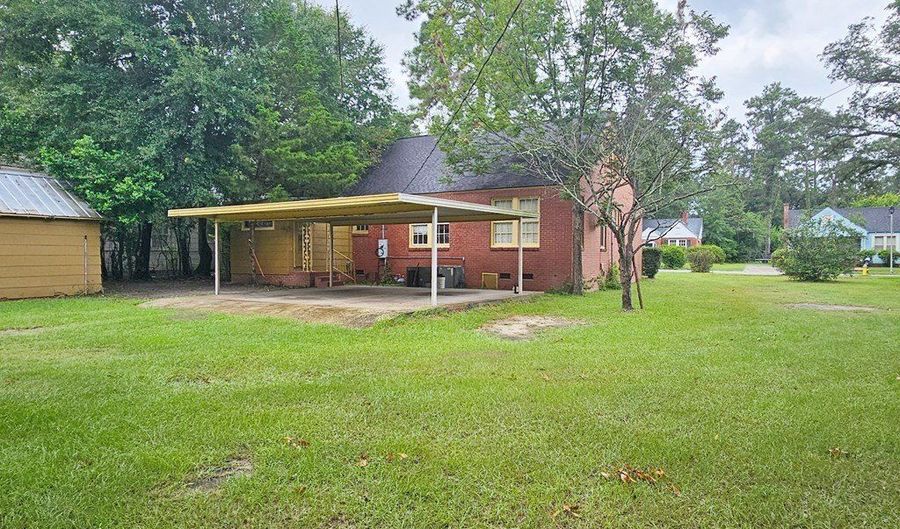 813 1ST Ave, Albany, GA 31701 - 3 Beds, 1 Bath