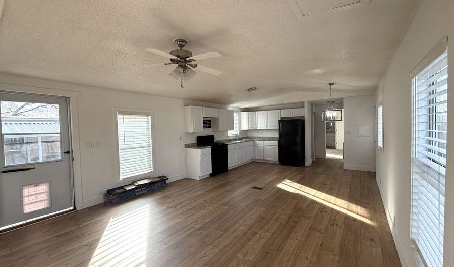 1983 Pagosa St 215, Aurora, CO 80011 - 3 Beds, 2 Bath