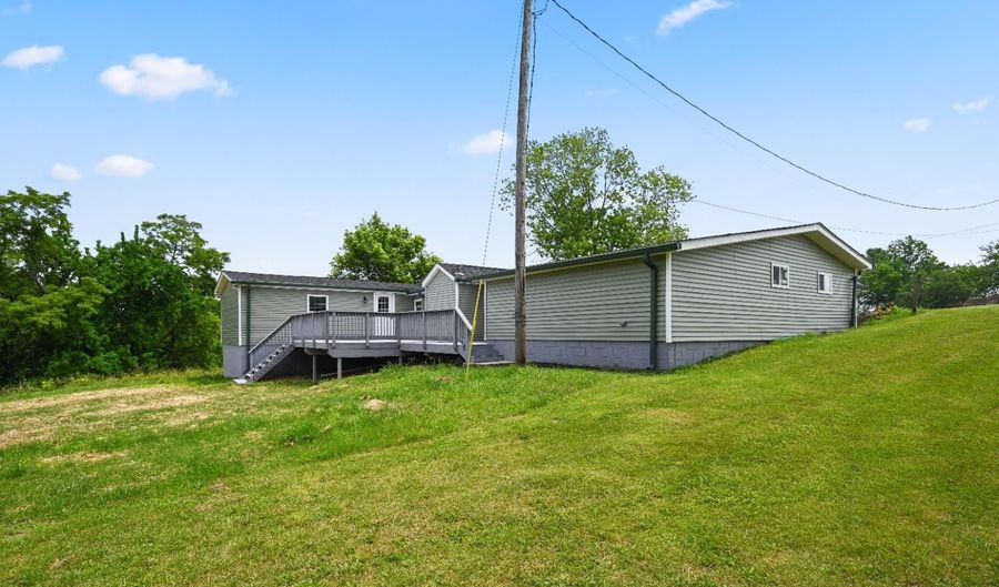 6634 US Highway 50, Aurora, IN 47001 - 4 Beds, 2 Bath