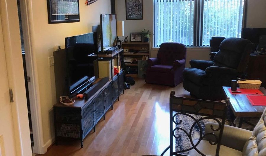 1021 N GARFIELD St 215, Arlington, VA 22201 - 1 Beds, 1 Bath