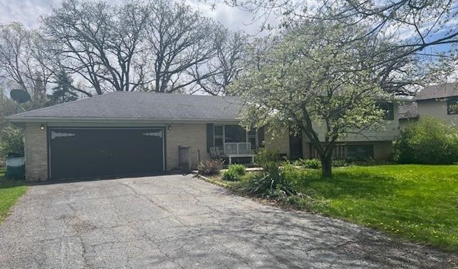 3087 LOOKOUT, Rockford, IL 61109 - 3 Beds, 2 Bath