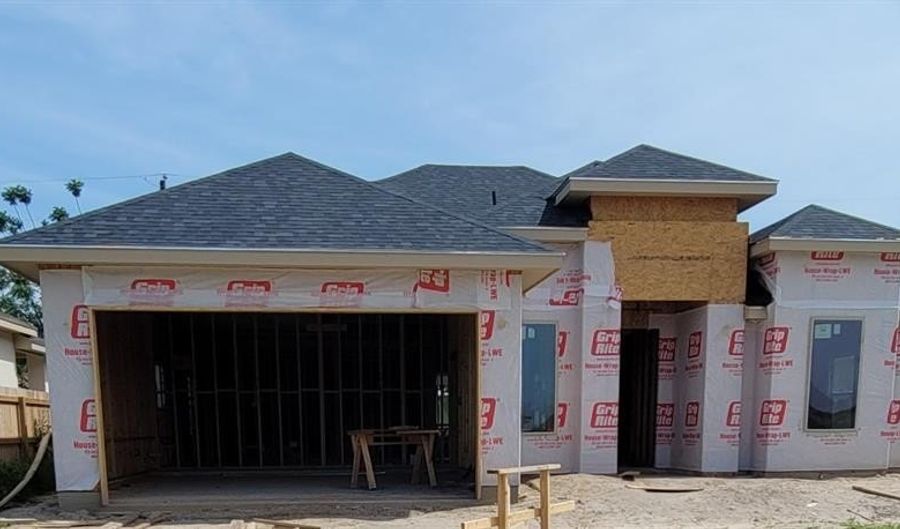 512 Spring Dr, Alton, TX 78573 - 3 Beds, 2 Bath