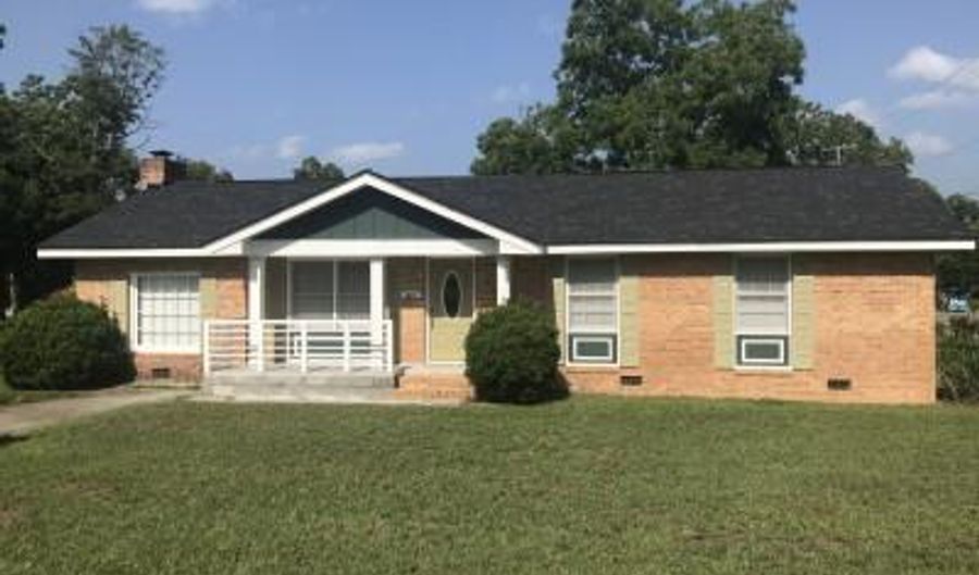 403 Depot St N, Abbeville, GA 31001 - 2 Beds, 2 Bath