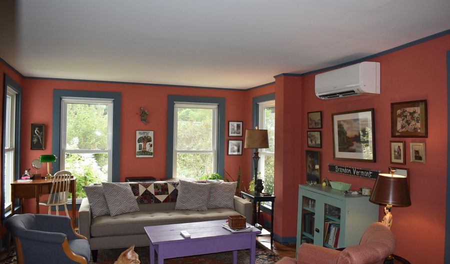 35 Franklin St, Brandon, VT 05733 - 3 Beds, 2 Bath