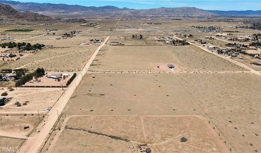 14140 Lynn Rd, Apple Valley, CA 92307 - 0 Beds, 0 Bath