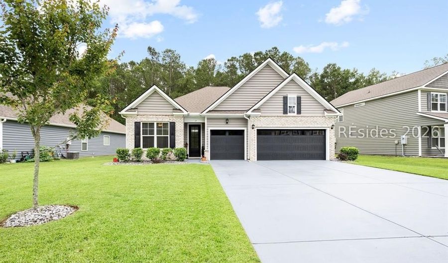 17 Hammermill Ln, Bluffton, SC 29909 - 4 Beds, 3 Bath