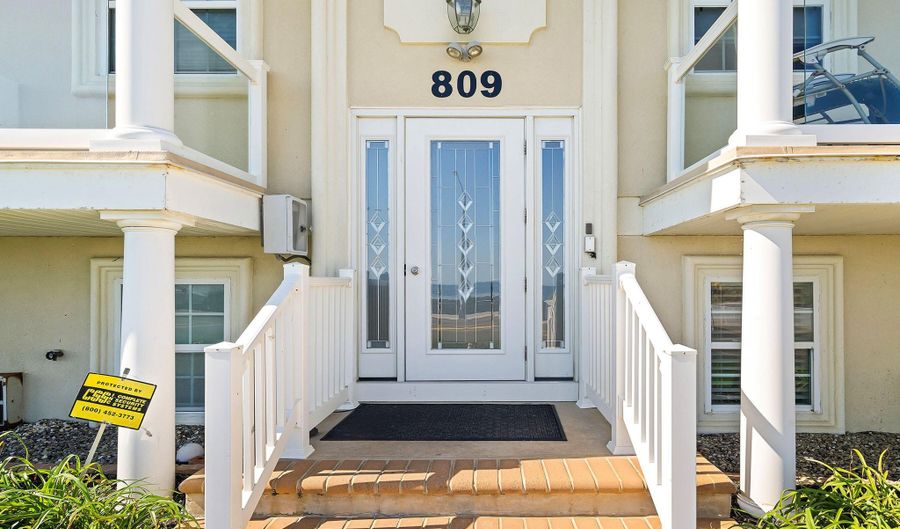 809 Ocean Ave 10, Avon By The Sea, NJ 07717 - 1 Beds, 1 Bath