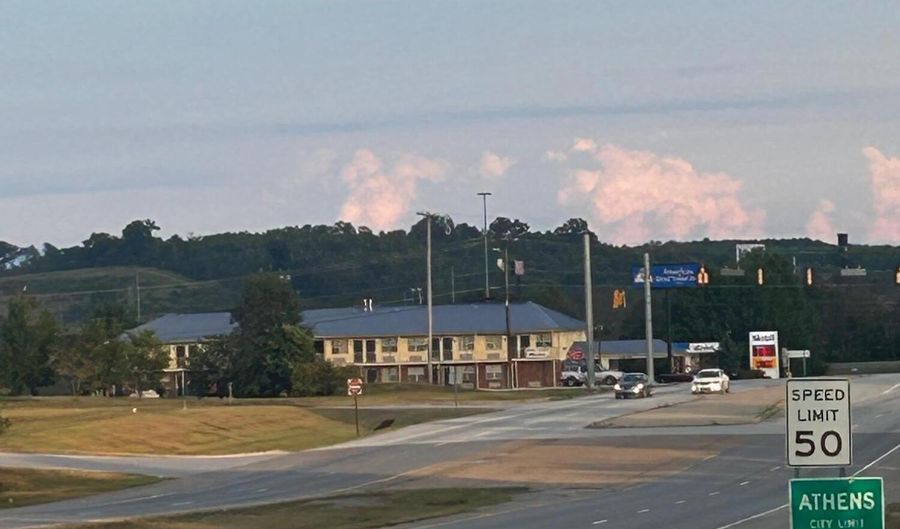 563 Highway 30w W, Athens, TN 37303 - 0 Beds, 0 Bath