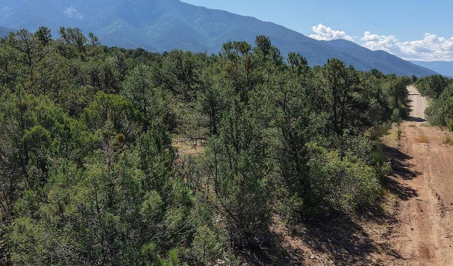 Robertos Lane, Arroyo Seco, NM 87514 - 0 Beds, 0 Bath