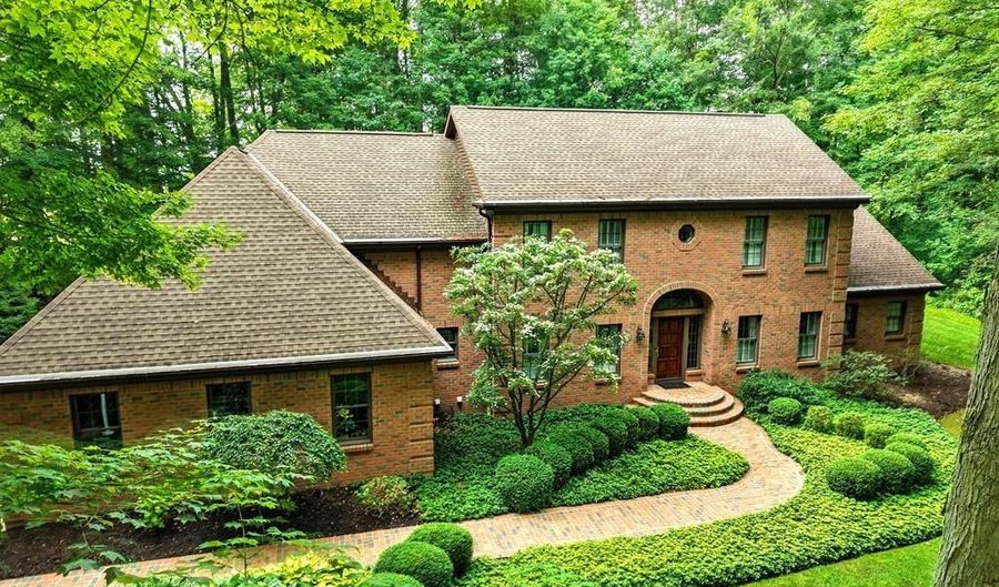 1429 Twp. Rd. 843, Ashland, OH 44805 - 4 Beds, 6 Bath