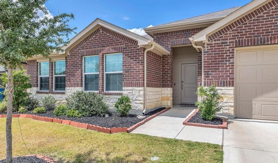 728 Golden Gate Park Rd, Alvarado, TX 76009 - 5 Beds, 3 Bath