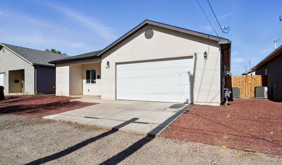 517 Ross Alleyway St, Belen, NM 87002 - 2 Beds, 2 Bath