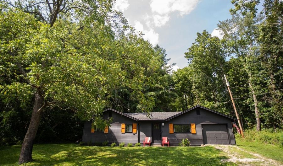 9676 Hooper Rd, Athens, OH 45701 - 2 Beds, 1 Bath